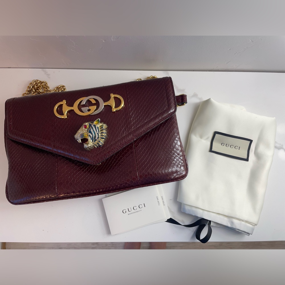 Gucci NWOT Rajah Red Python Shoulder Flap Bag - Picture 14 of 16